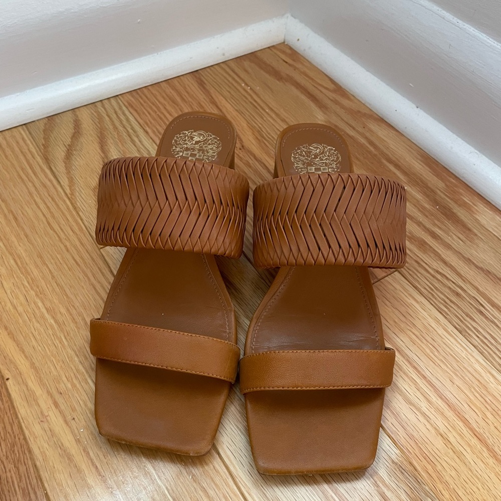 Heeled slides